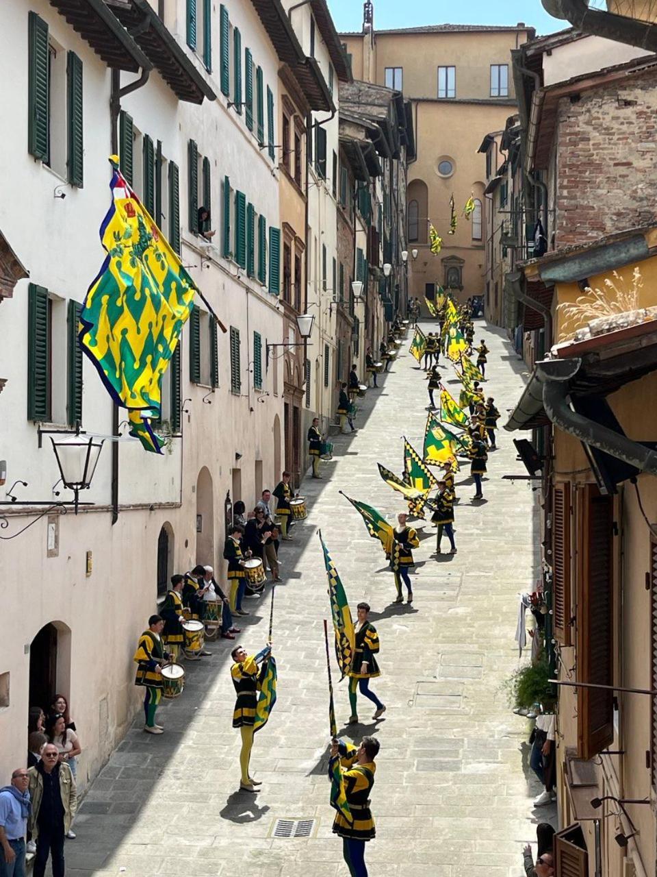 Apartment La Campanina-nel Cuore Di E Della Contrada *